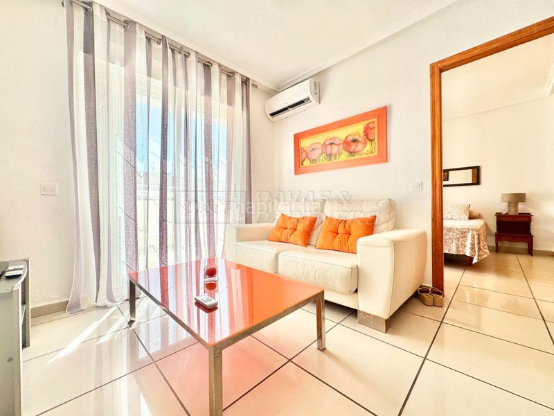 Foto 491a480d-a85b-43e3-9901-c03fc85febea. Rent penthouse in bergantín 49 in Avenida Habaneras - Curva de Palangre Torrevieja