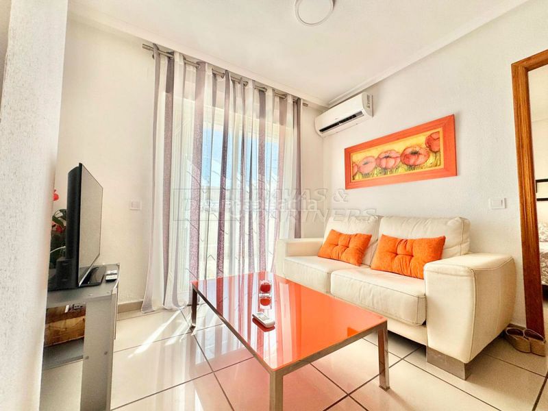 Foto fe88a0dc-d8f8-45f6-af29-d58f0d8a77fc. Rent penthouse in bergantín 49 in Avenida Habaneras - Curva de Palangre Torrevieja