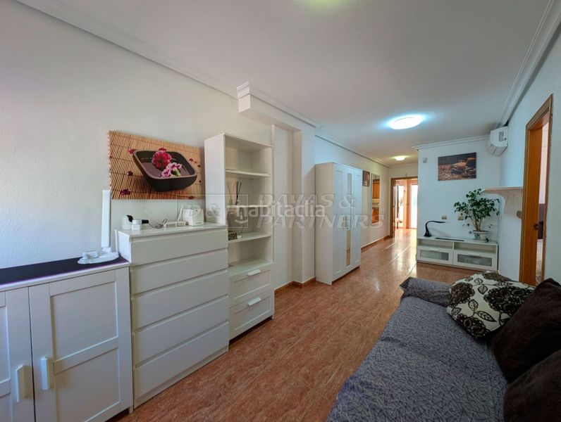 Foto 933302d3-ef52-4294-83a9-cc6b654a87f7. Planta baixa amb aparcament a Los Europeos Torrevieja