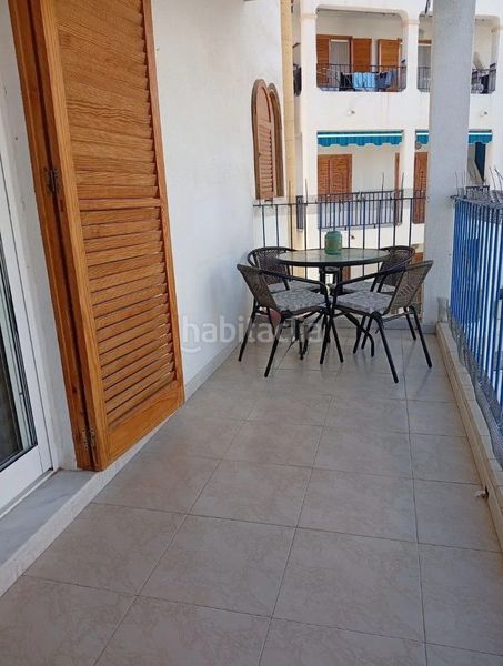Foto 4f0718cb-ea1d-4a40-bed7-bab3e8550677. Pis amb piscina a Los Europeos Torrevieja