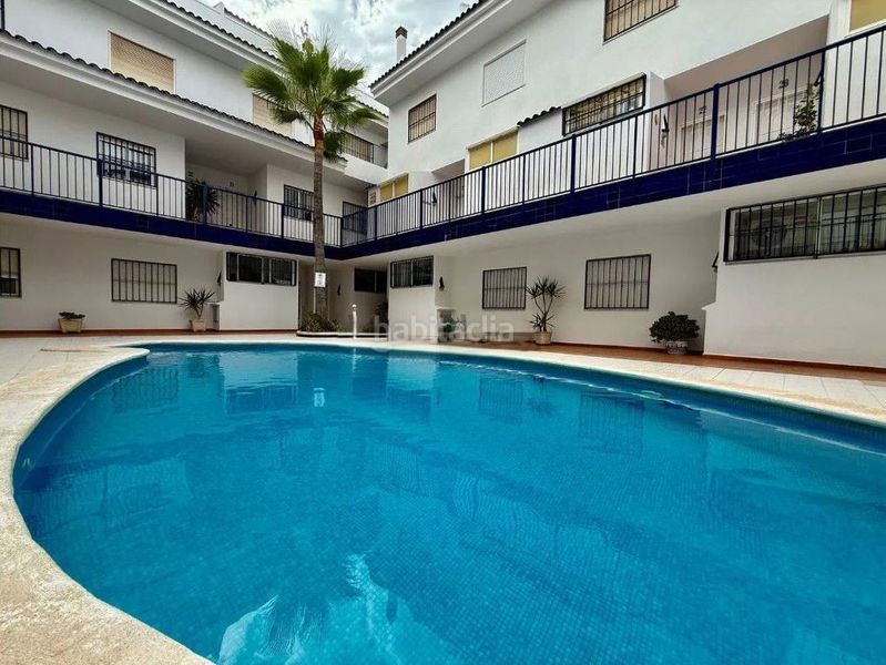 Foto c1a7ad3f-5d99-46d1-9091-de28ca9876d7. Pis amb aparcament piscina a La Veleta Torrevieja
