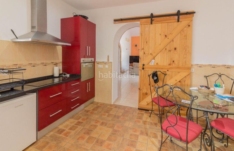 Foto c5a48fd8-62a9-4a12-ad69-6afd5430cc5b. Chalet with parking in Desamparados - Hurchillo - Torremendo Orihuela