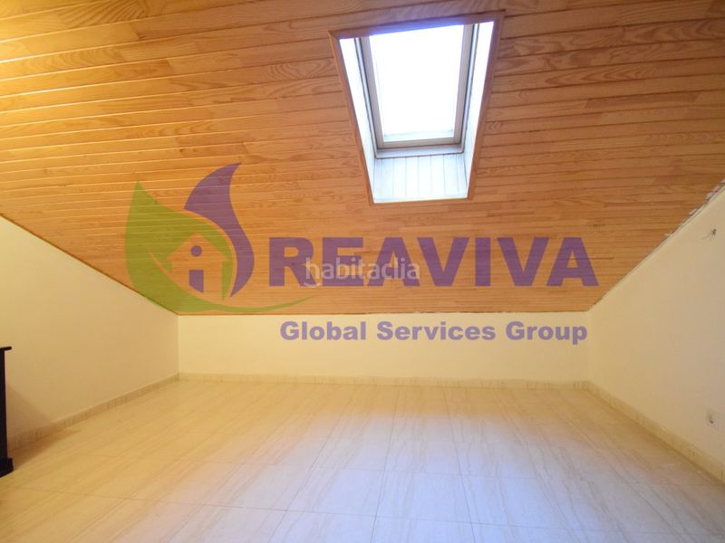 Foto f407d120-94bc-488e-9a7b-b3211ccc1e95. Dúplex amb calefacció a Seu d´Urgell (La)