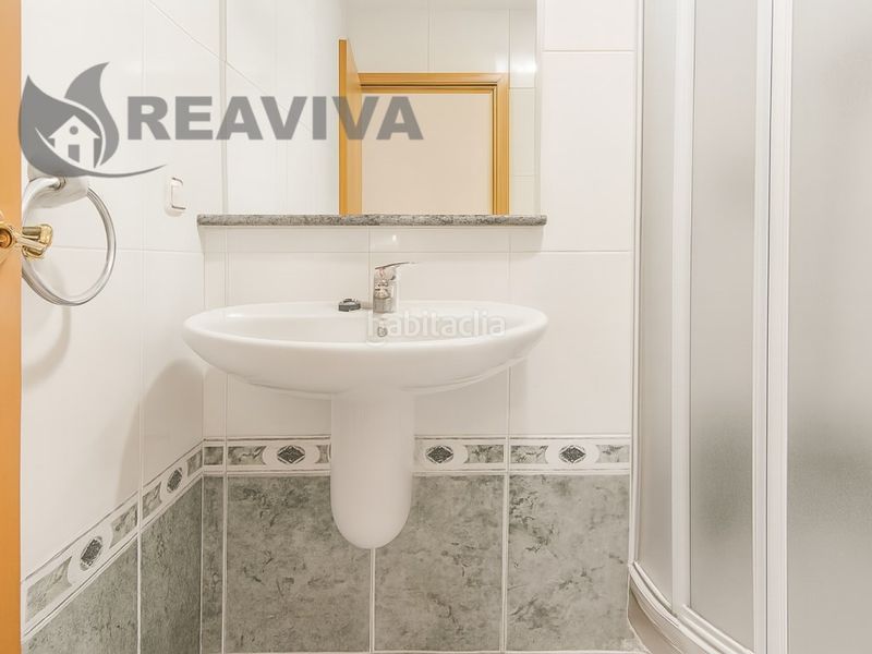 Foto bc2fee76-c982-4da8-b657-cf360fcc4d93. Affitto locale commerciale in Seu d´Urgell (La)