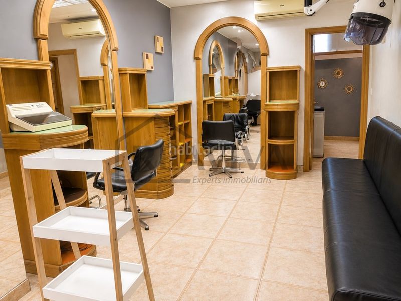 Foto 7038959c-bd74-44af-be3d-4ca2544cfc19. Local comercial a Seu d´Urgell (La)