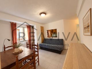 Appartement  Calle capdevila. Acogedor piso de 2 habitaciones, ideal para vivir o invertir