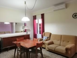 Pis  Carrer canonge brugulat. Piso 3 habitaciones zona centro