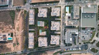 Àtic a Carrer maria montesori 12. Ático con soláium en oxigen, el primer edificio bioclimático de