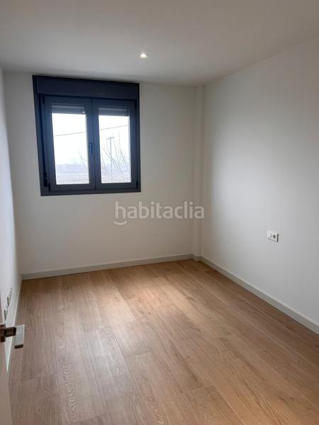 Foto e199ed18-2426-467f-8a61-58702fe08e41. Alquiler piso exclusivo piso 3 dormitorios en el parc de l'aigua en Lleida