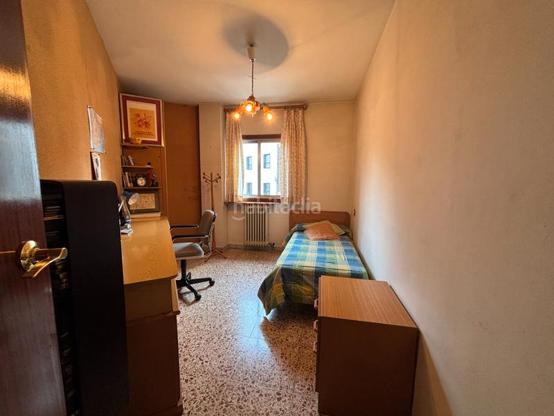 Foto f5b6fd2b-170d-4d42-9596-85f244ed3133. Pis amb calefacció a Instituts-Universitat Lleida