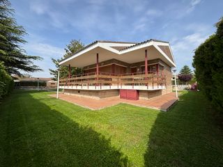 Chalet  Carrer cervantes saavedra. Casa en la cerdera (alpicat)