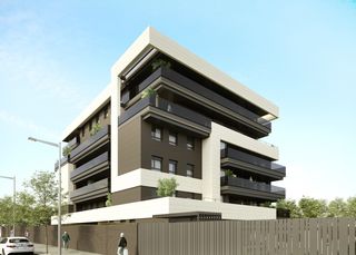 Flat  Carrer maria montesori. Planta baja de 4 habitaciones con gran terraza y acceso directo