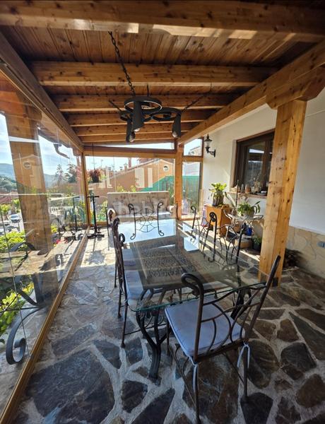 Foto 1e7dbbbd-bed4-4d2f-bbcb-1d046c4b663c. Chalet avec cheminée chauffage parking piscine dans Sant Fost de Campsentelles