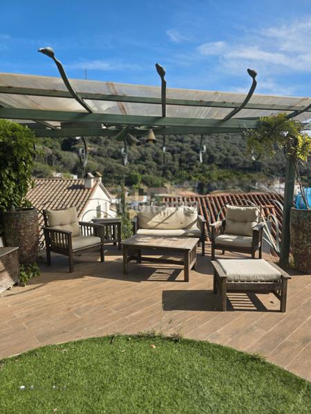 Foto 7a616379-3d8a-49bb-ad64-90a6aac95f7f. Chalet avec cheminée chauffage parking piscine dans Sant Fost de Campsentelles