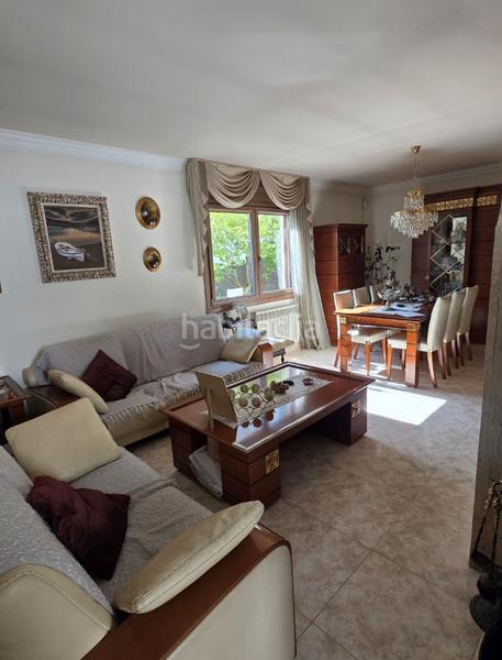 Foto 9837ae36-c5a0-4f9c-8585-8f0e67313012. Chalet avec cheminée chauffage parking piscine dans Sant Fost de Campsentelles