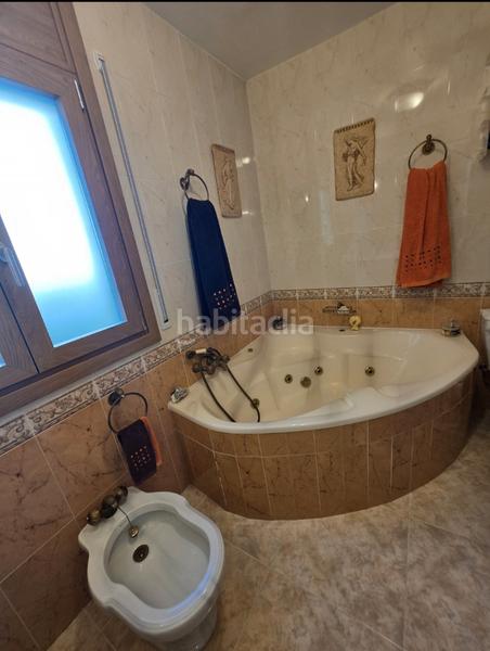 Foto df6f0897-0f94-4eb6-ab68-35b202d712eb. Chalet avec cheminée chauffage parking piscine dans Sant Fost de Campsentelles