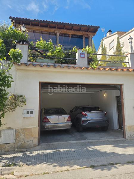 Foto e1218852-bdfe-4e41-90cb-76a96863b489. Chalet avec cheminée chauffage parking piscine dans Sant Fost de Campsentelles