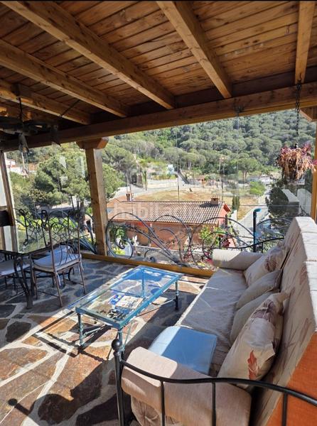 Foto eb6de499-ec75-499b-8dbc-63973681398b. Chalet avec cheminée chauffage parking piscine dans Sant Fost de Campsentelles