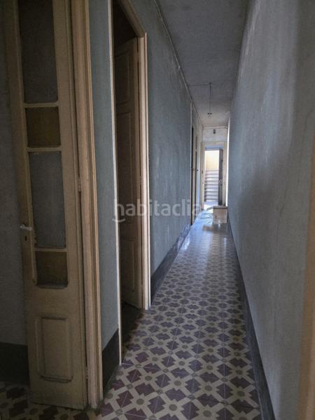 Foto 08b2615b-c005-41b0-9b64-349e54f1a023. Gebäude mit pool in Centre Badalona