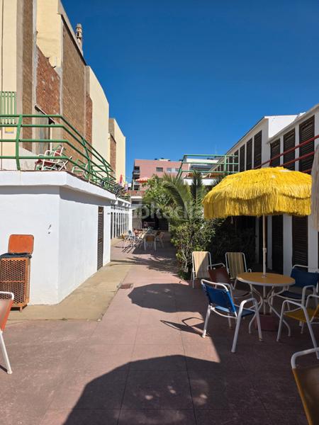 Foto 2e00e353-bcec-4cc0-abbf-7a7353f4c8d3. Gebäude mit pool in Centre Badalona