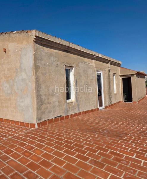 Foto 72487fb5-8790-4459-b9e0-410643d4919f. Gebäude mit pool in Centre Badalona