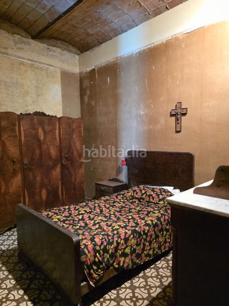 Foto 75bd0807-a8bd-4a75-92d9-4d877cd237ea. Gebäude mit pool in Centre Badalona