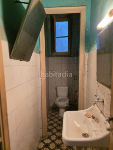 Foto 7702832e-2709-476b-a0f1-74e7ad1bd63d. Gebäude mit pool in Centre Badalona