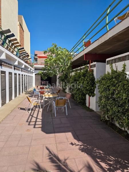 Foto 9f1d281f-e283-4bab-98c6-d464a790bf9e. Gebäude mit pool in Centre Badalona