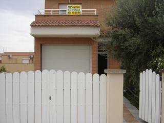 Casa adossada a Carrer espígol 31