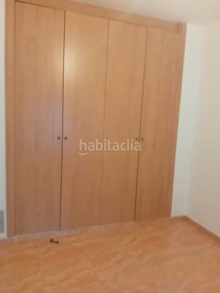 Foto 1b67926b-41f1-4c29-aef3-a72be3d3b37d. Pis a carrer abat llort 23 a Valls