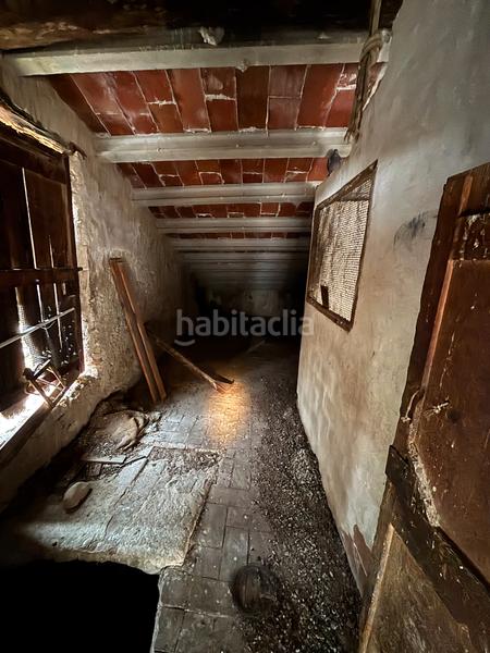 Foto 4589f26b-d5af-4ccf-ad66-b18d3a2d9344. Reihenhaus mit parking in Vallmoll