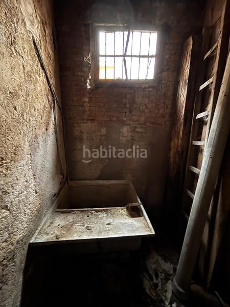 Foto 4b18fd78-4b88-4cce-974f-0b00452e8400. Reihenhaus mit parking in Vallmoll