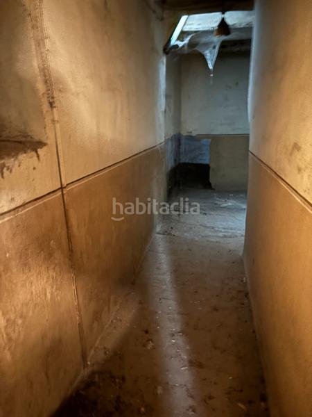 Foto efcfc902-bc4b-442a-aef9-2689220d084a. Reihenhaus mit parking in Vallmoll