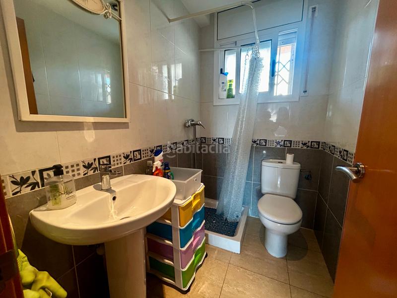 Foto 1f3f80f6-5751-4501-9fbb-588754b8fd0f. Casa aparellada amb aparcament a Valls