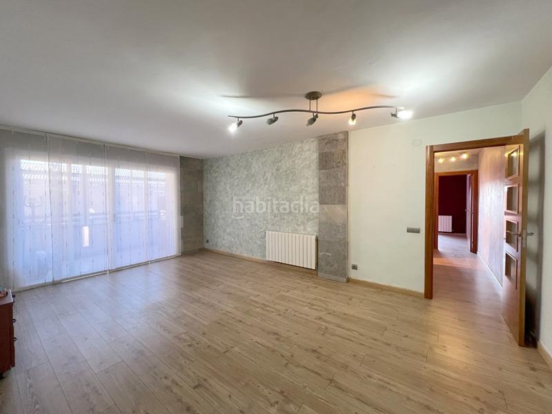 Foto 7ce378dc-a06c-4dd5-aa1e-96aae0a45f9a. Appartement avec chauffage dans Valls
