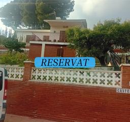 Maison  Carrer de les deveses. Encantadora finca rústica en venta de aiguamurcia!