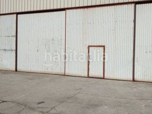 Foto 4874ce57-0c80-42b8-b13c-8e793d9a984c. Nau industrial a Valls