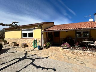 Haus  Partida freixa. �casa independiente + 2 casas adosadas con encanto en un entorno