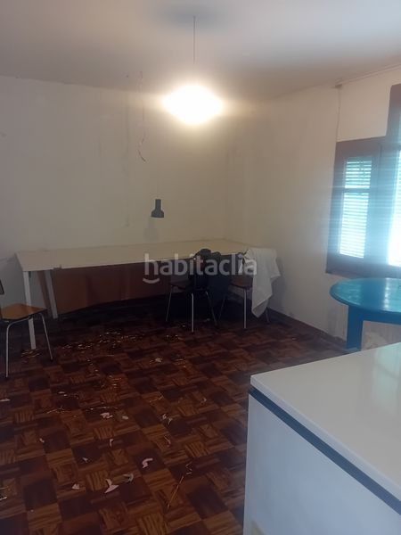 Foto 2da78074-e567-4773-80d6-be833f7478d5. Casa amb aparcament a Valls