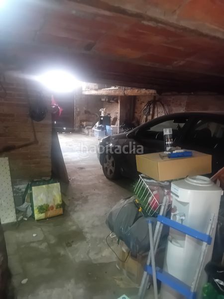 Foto 32a2401a-c3dd-4fbf-8a47-164d06412605. Casa amb aparcament a Valls