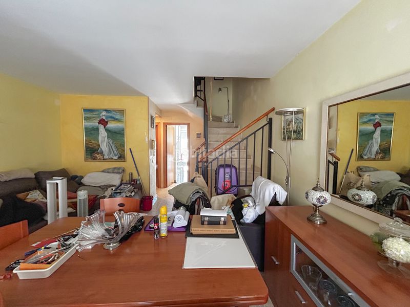 Foto f7b17b6c-f216-4f7d-bc2e-4359336287e8. Casa adossada amb aparcament a Valls