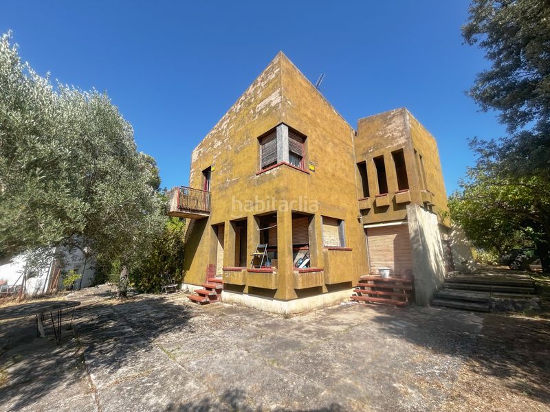 Foto a3bd5686-9e7b-4514-8c85-72e1ffce6a3c. Casa amb xemeneia aparcament piscina a Valls