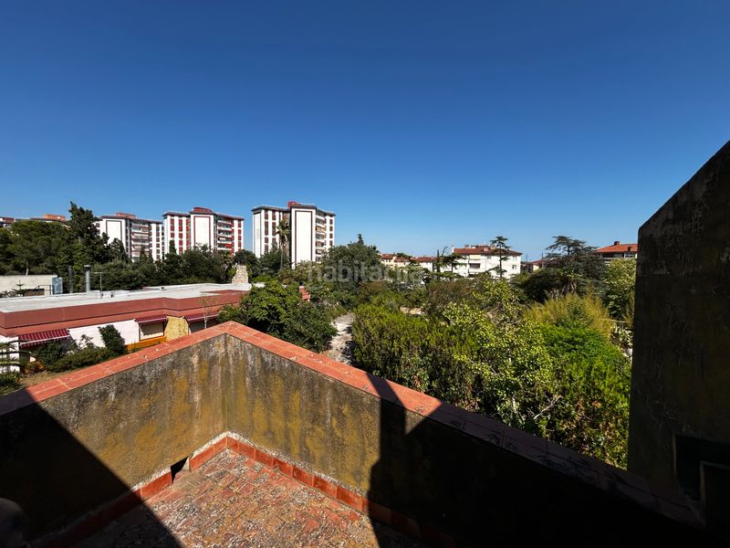 Foto ba35db99-a1bb-4032-81c8-745f0287fef6. Casa amb xemeneia aparcament piscina a Valls