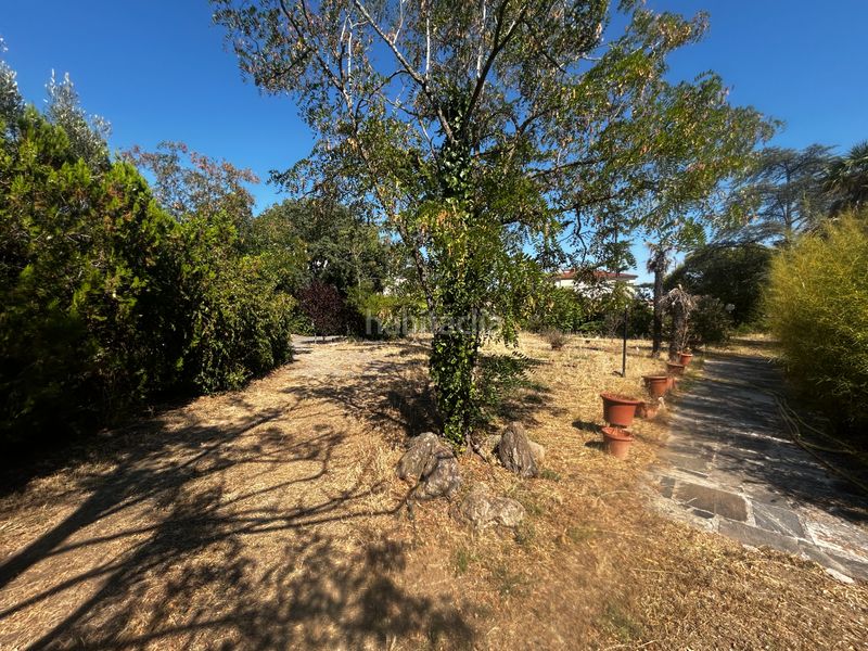 Foto e54acfba-ca5e-407c-85b5-57ab27fcd942. Casa amb xemeneia aparcament piscina a Valls
