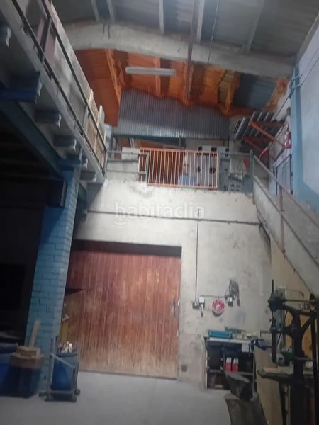 Foto ea02686f-e84c-483c-9d92-7d7d8ee10dba. Nau industrial a Valls