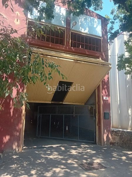 Foto f9912ee0-3ff7-4df4-b902-3b5194e6227d. Nau industrial a Valls