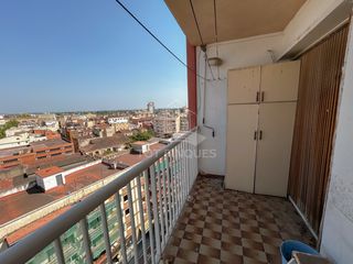Pis  Carrer abat llort. �piso exterior para reformar en valls!