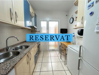 Flat  Carrer del tren. � fant�stico piso totalmente exterior !