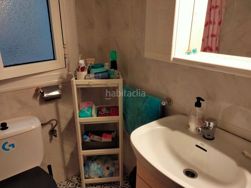 Foto 43553fc1-e2f5-4f75-ad60-c4de4685c741. Piso  76 m2 2 habitaciones balcon en El Raval Santa Coloma de Gramenet