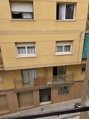 Pis  Carrer de roger de llúria. Piso 76 m2 2 habitaciones balcon